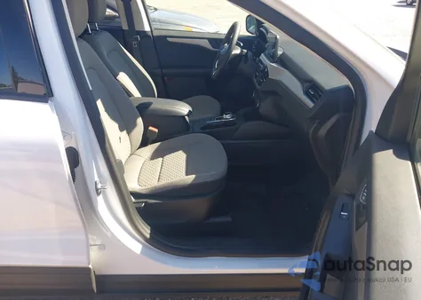 2022 Ford Escape Se Hybrid z USA, uszkodzony, nr VIN 1FMCU9BZ6NUA60524